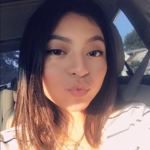 Meet your Posher, Brandy